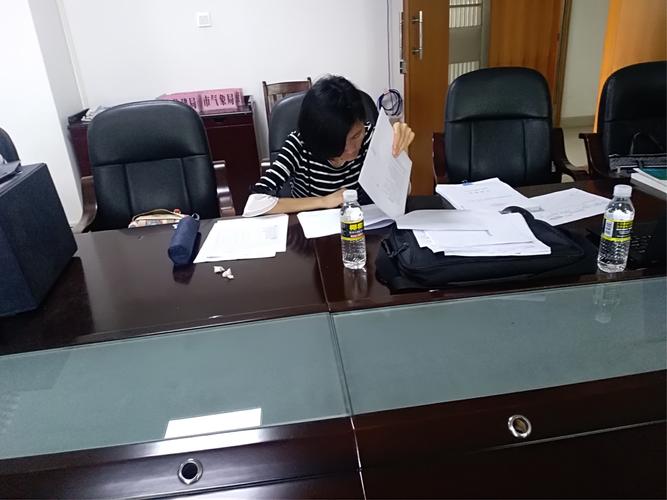 海口市环境保护监测站迎接省环境监测中心站开展的国家地表水采测分离